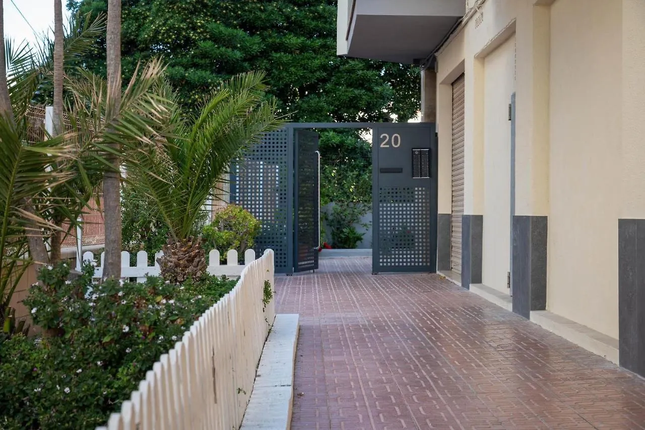 Apartment At105 Primera Linea De La Playa, Airco Torredembarra